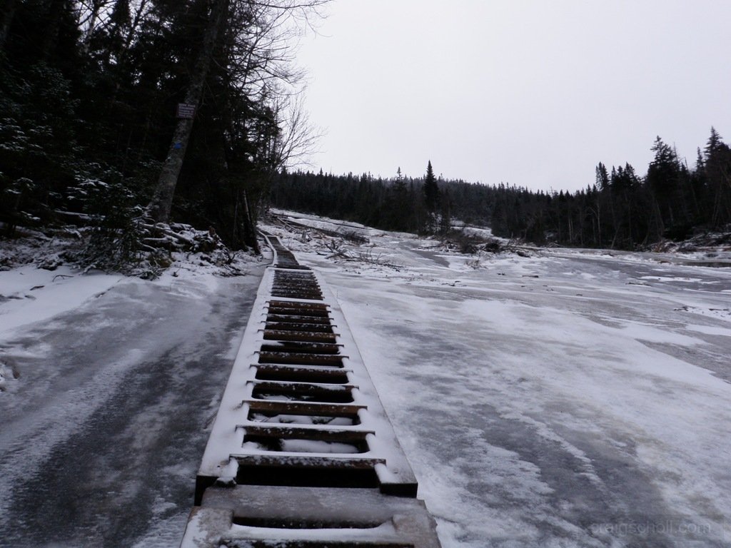 PC040057